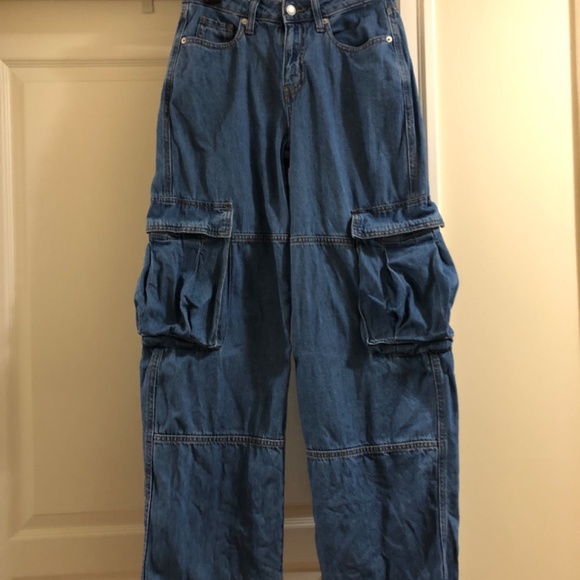 Wild Fable mid rise baggy cargo jean size 00 - Picture 2 of 4
